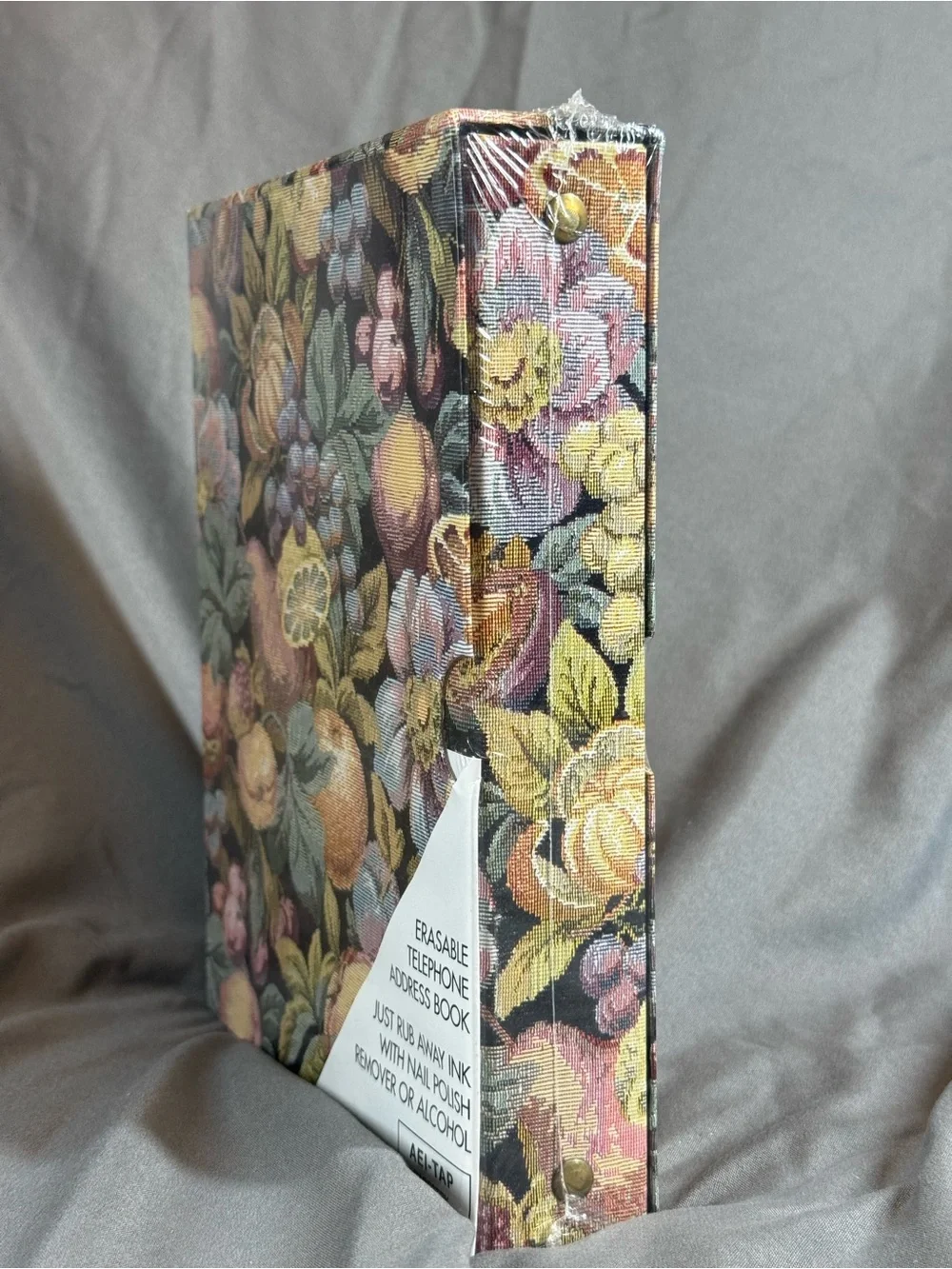 AEI-TAP Tapestry Fruit Garden Erasable Address Book - Multicolor
